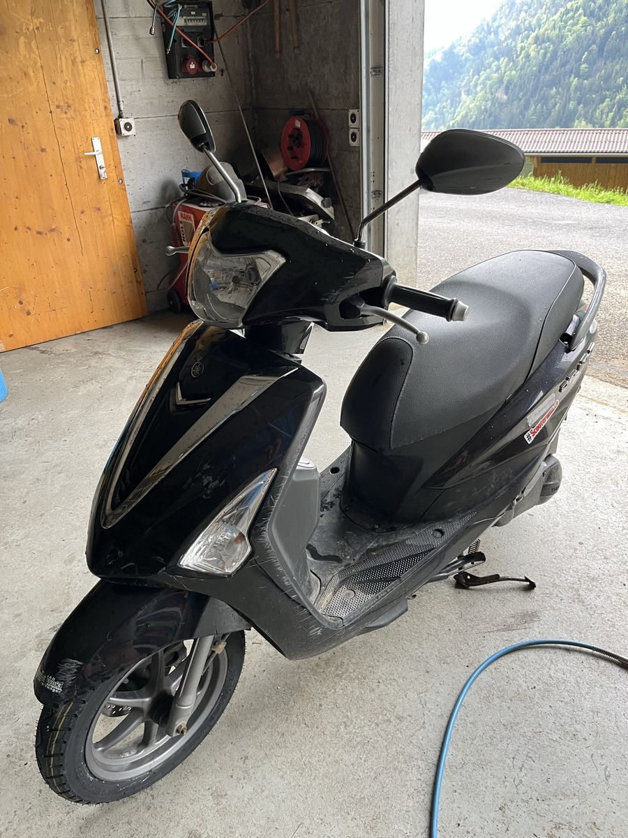 Strada: Yamaha Delight – Difettoso da Sisikon venduto da geler