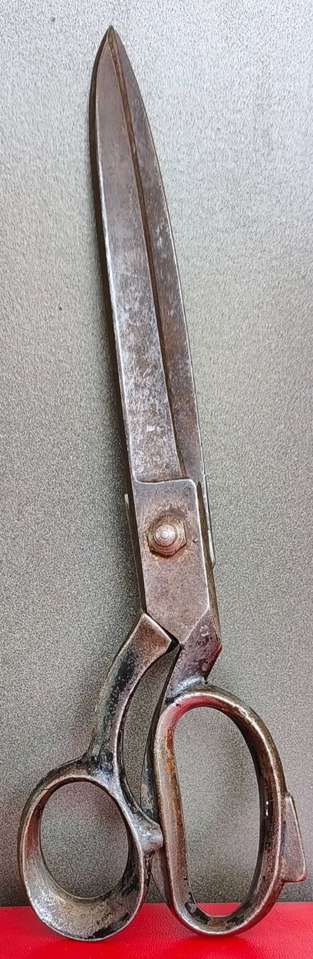 Tous les outils: Antike grosse Schneider - Schere, Zuschneideschere, 28 cm – D'occasion à Zürich par Tanteemma369 9
