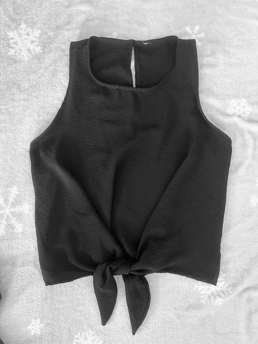 Tops: Top schwarz zum binden Gr. M – D'occasion à Emmenbrücke par little.treasures