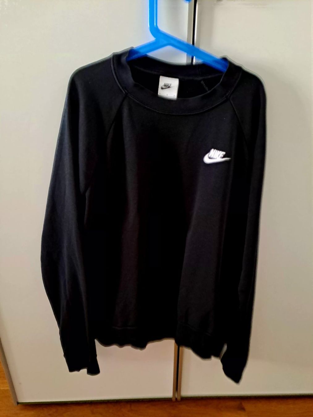 Nike Pulls et sweat-shirts: Nike Pullover - Grösse M (Kinder) – D'occasion à Würenlos par ale_c2z7
