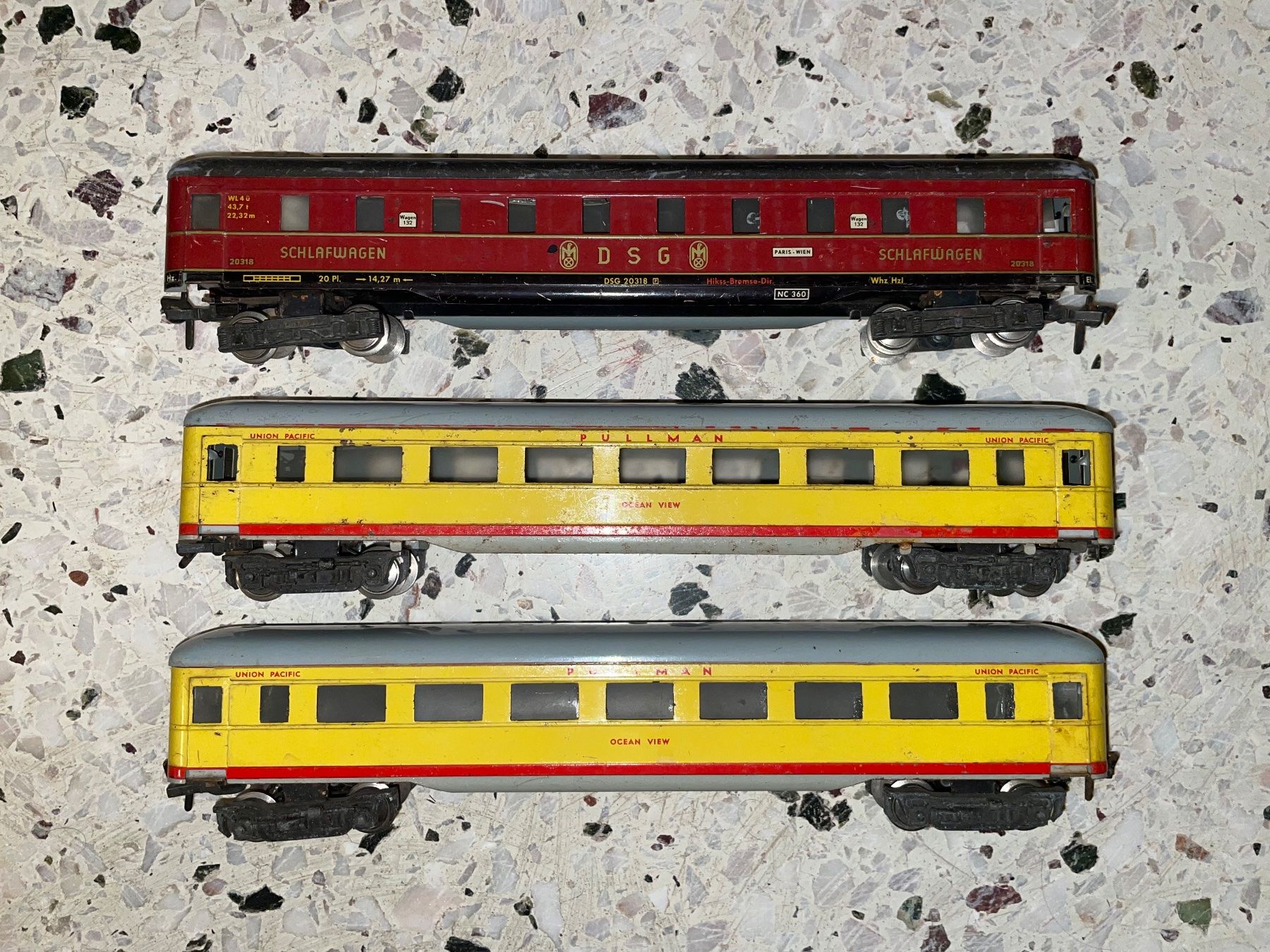Fleischmann Modellini di ferrovie: Fleischmann 3 Waggons Union Pacific Pullman DSG Schlafwagen – Usato da Zürich venduto da pacta_sunt_servanda 4