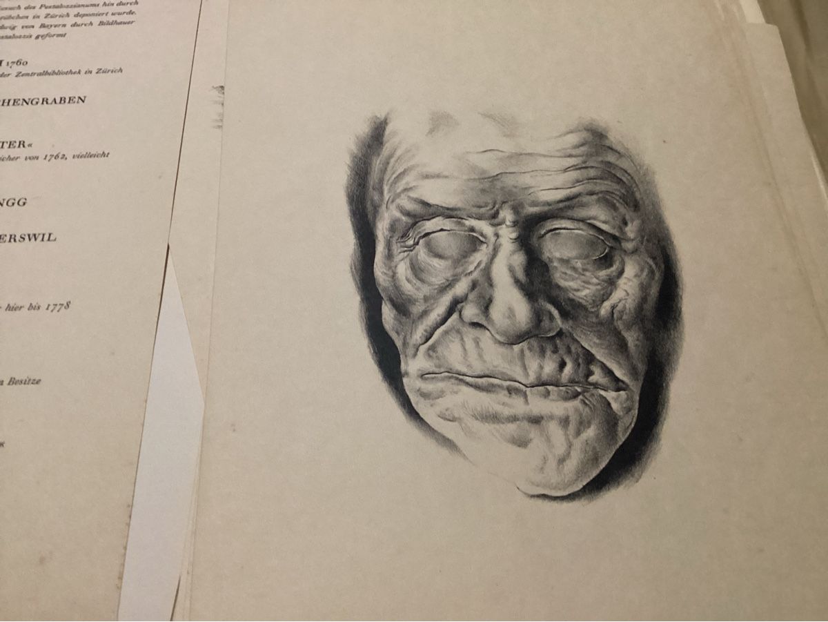 Libri: ANTIKES BUCH MAPPE PESTALOZZI STÄTTEN UM 1925 – Usato da Münchenstein venduto da NoSu98 1
