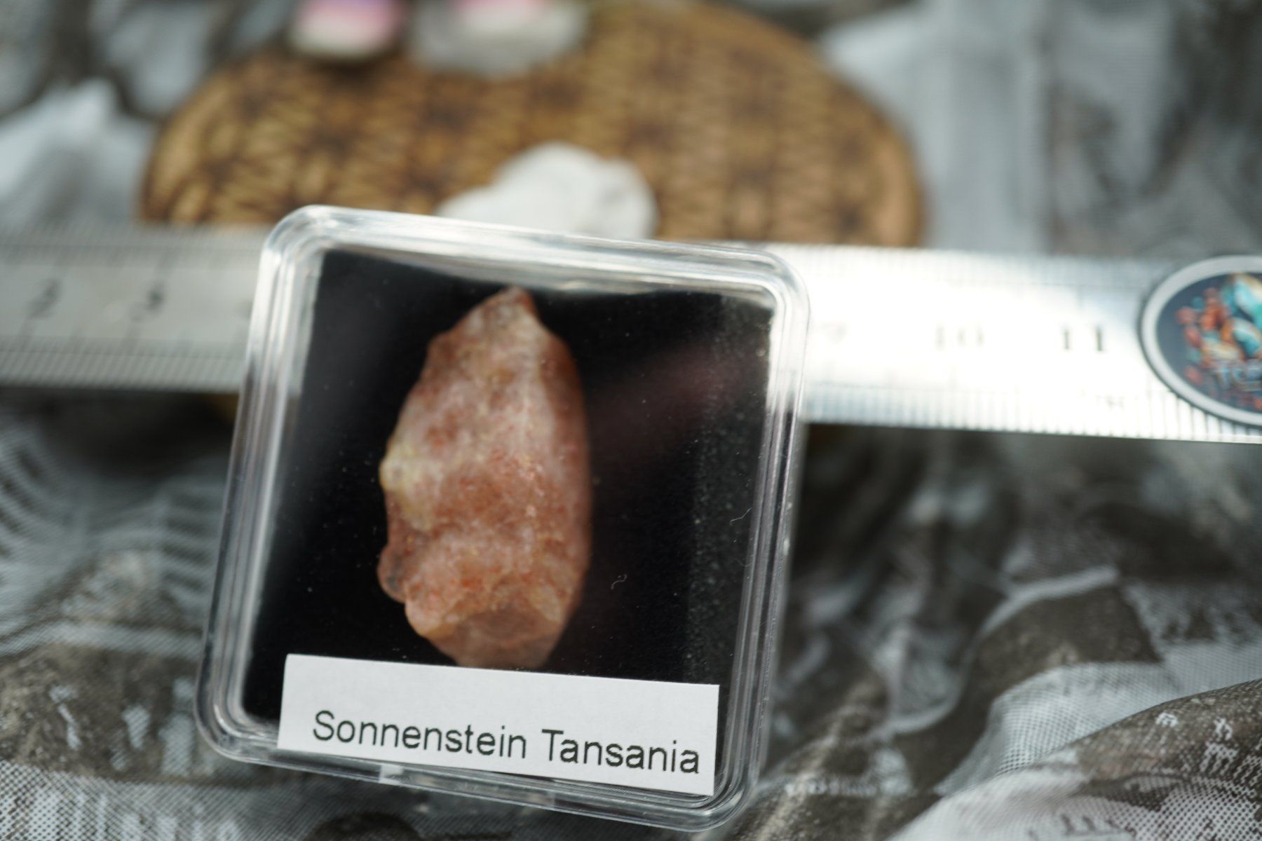 Minerali & Pietre curative: Sonnenstein Tansania  Rohstein    Ab 1.- – Nuovo e nell'imballaggio originale da Eschenbach SG venduto da topstone 7