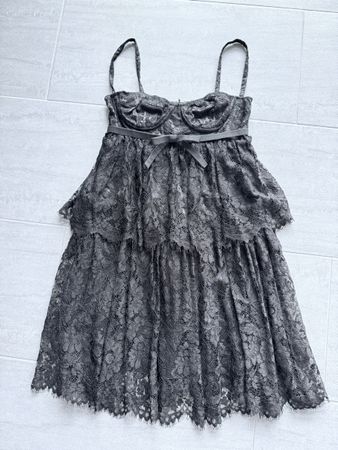 DOLCE & GABBANA Spitzenkleid  LP: 950€, JETZT: 459.-