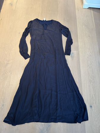 Langes Maxi Kleid Esprit blau langarm Gr. 36 Viskose