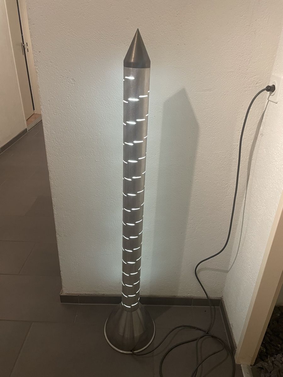 Lampade: Stehlampe – Usato da Kriens venduto da Marikus 1