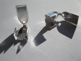 25 Endstücke, Cord Ends mit Lasche versilbert 11 x 6mm