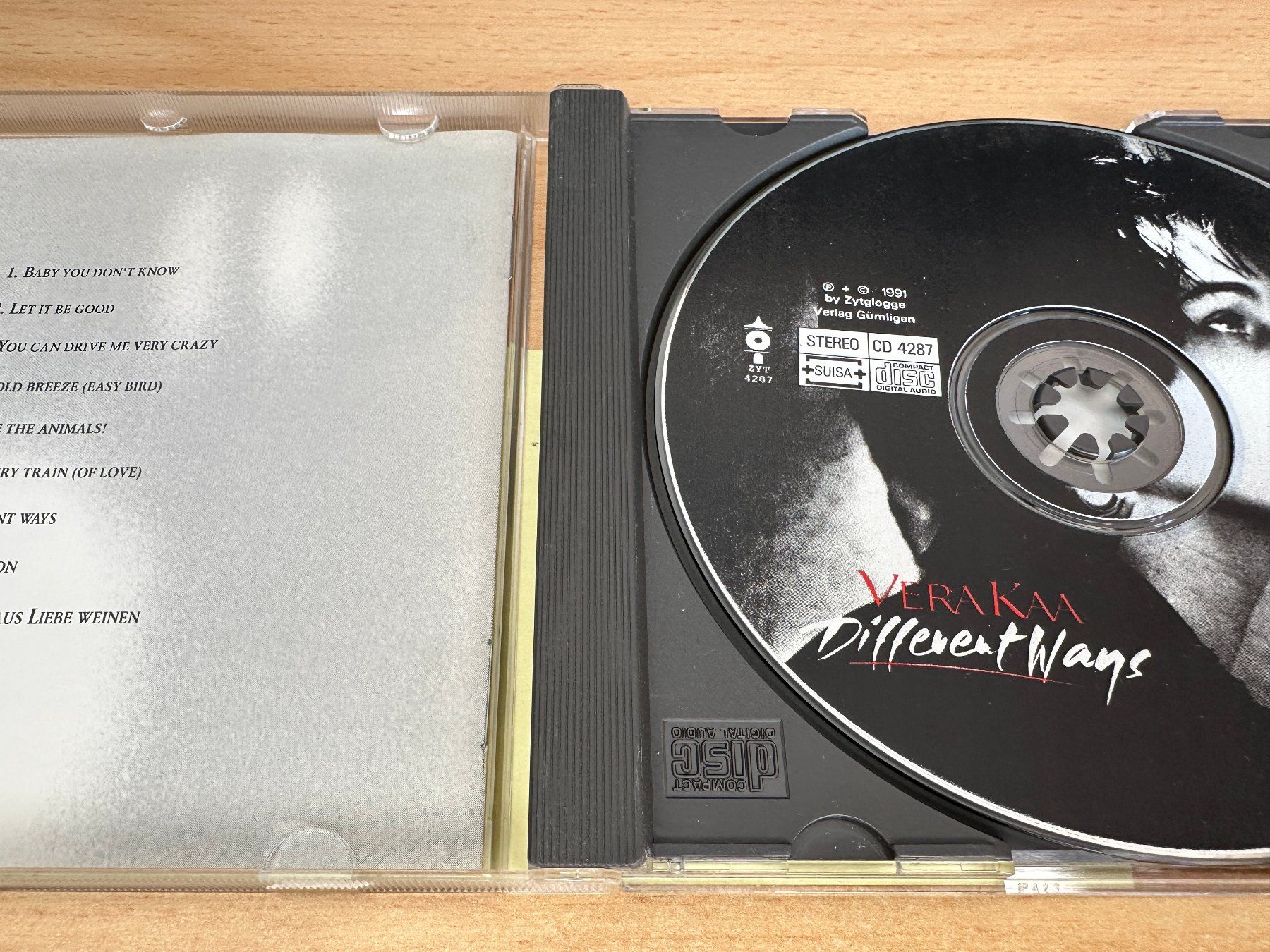 CD: Vera Kaa – Different Ways – Usato da Rikon im Tösstal venduto da Alpenmutz 2