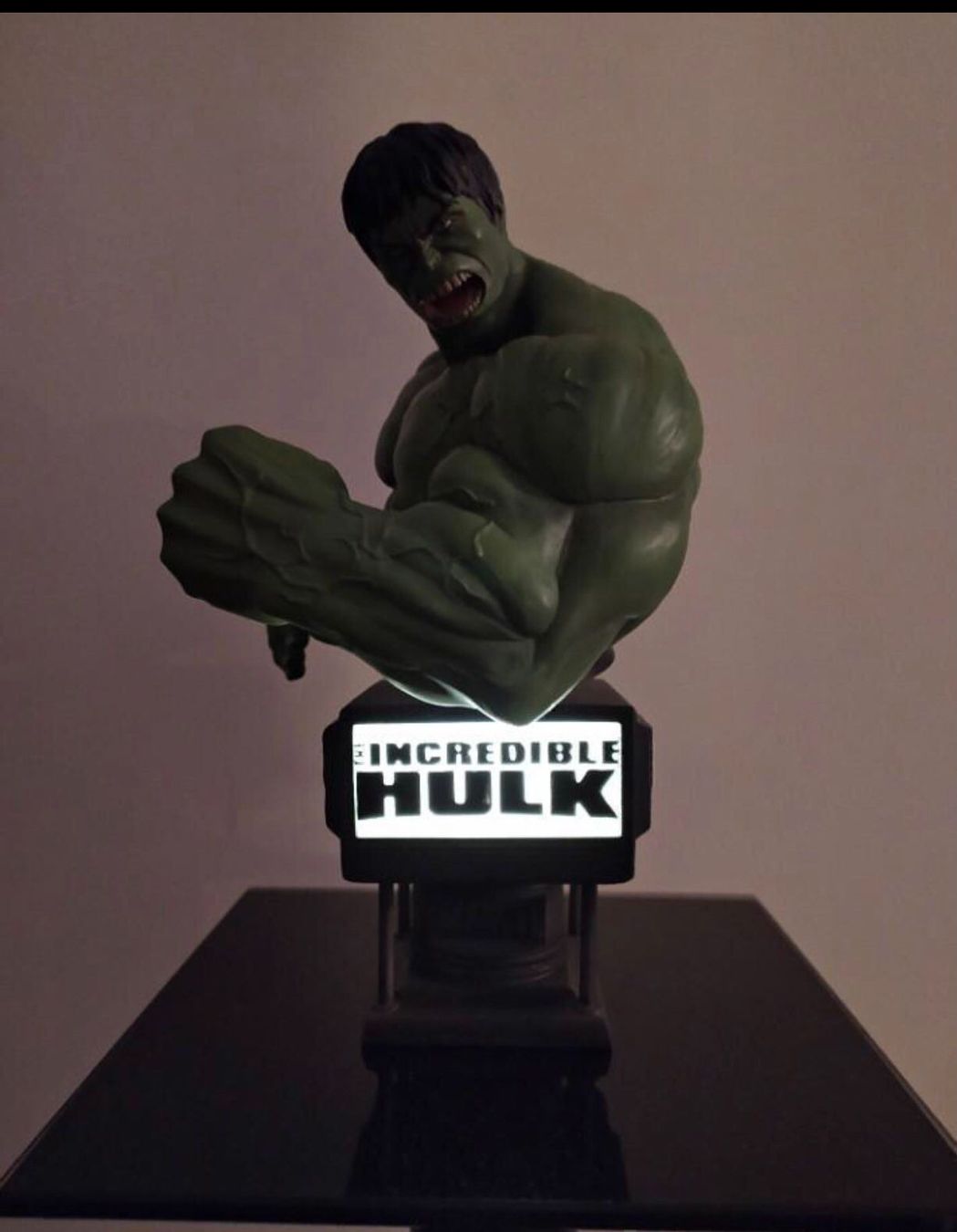 Statuette: HULK  3 figurines en résine  E. Limitée – Nuovo (secondo la descrizione) da Le Lignon venduto da Aladdin67 9