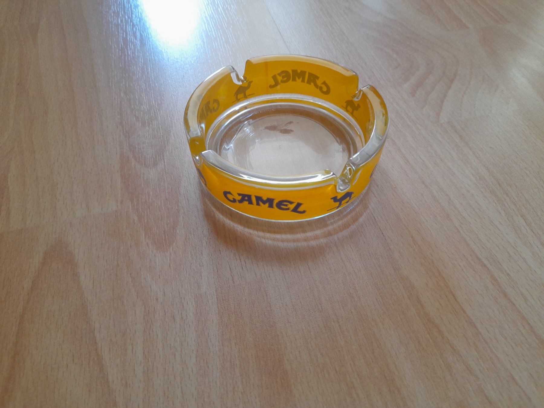 Camel Aschenbecher: Aschenbecher Camel Glas 11cm – Gebraucht aus Lustmühle von chevi03