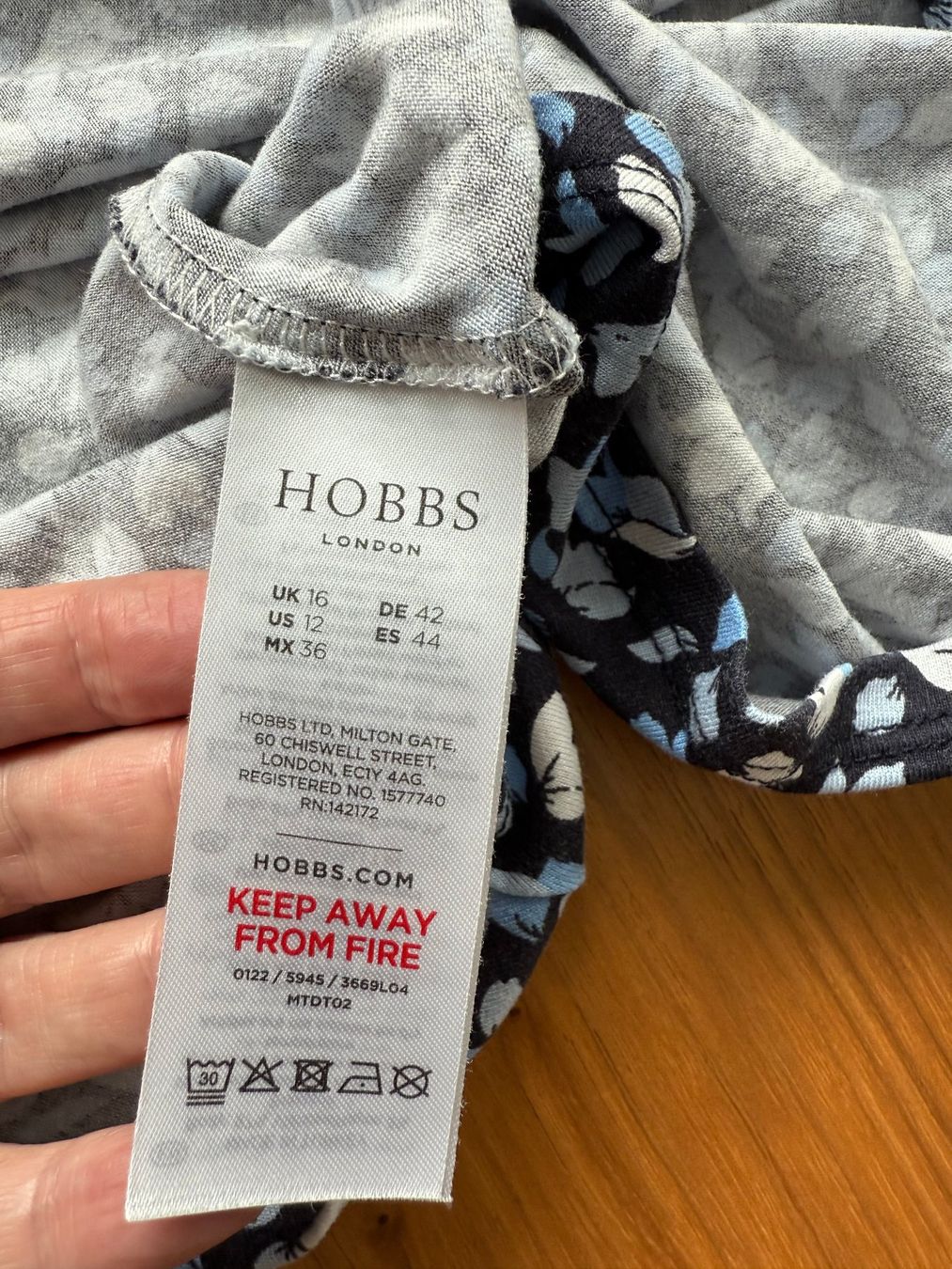 Hobbs Vestiti: Hobbs JerseyKleid – Usato da Spreitenbach venduto da BritToSwiss 5