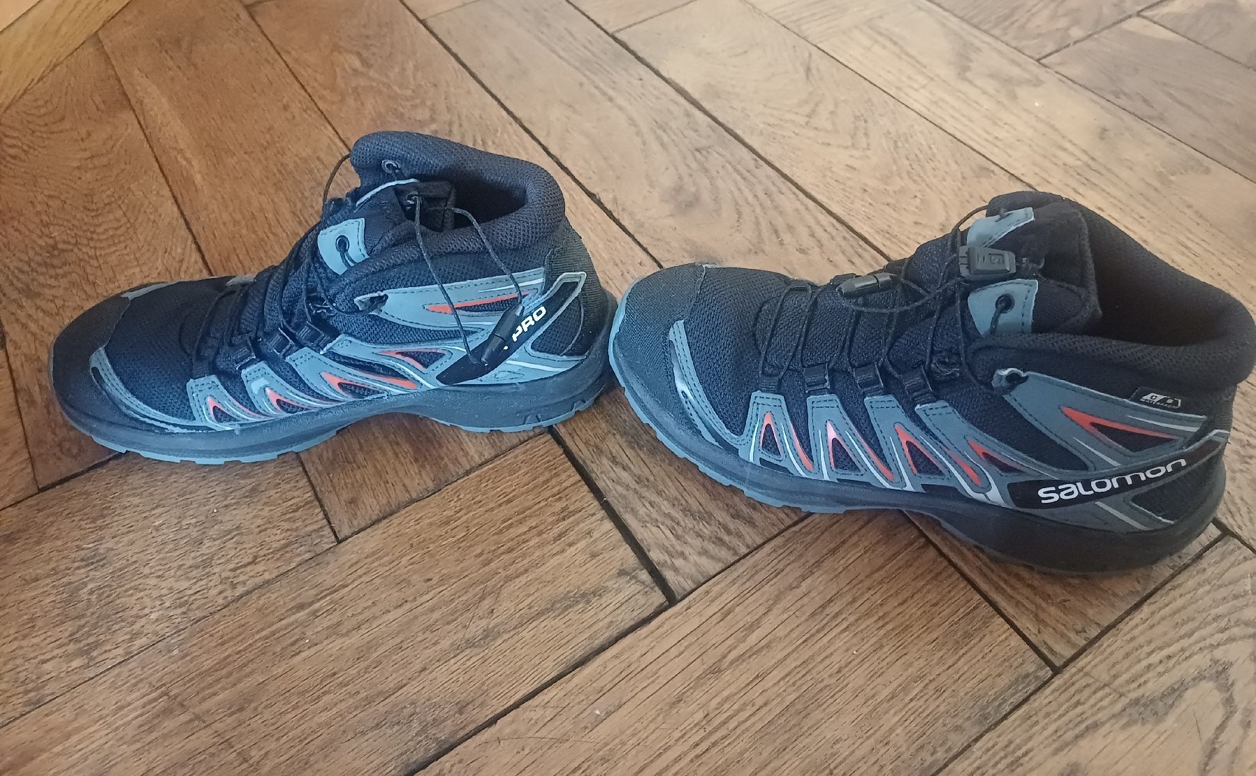 Salomon Chaussures hommes: Salomon Wanderschuhe Grösse 38 – D'occasion à Schönenwerd par pomodor 2