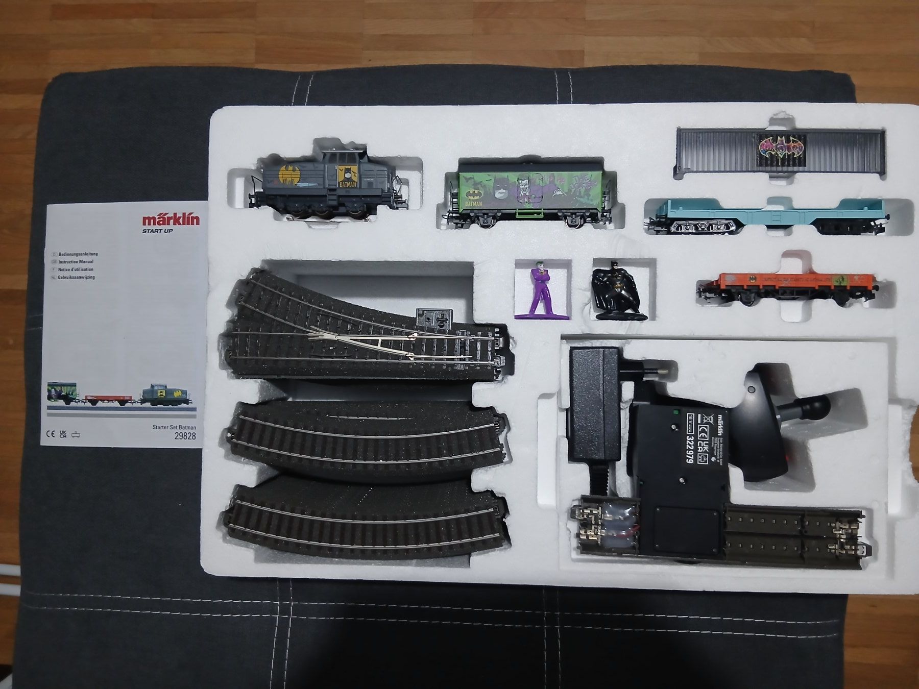 Märklin Modellini di ferrovie: Pack Marklin Batman – Nuovo (secondo la descrizione) da Genève venduto da GenevaLuxury 2