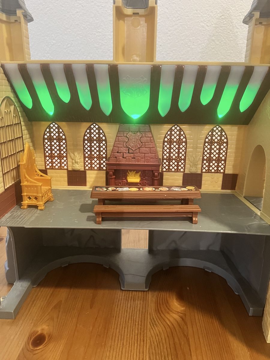 Giocattoli: Harry Potter Schloss Hogwarts – Usato da Goldach venduto da aylight 1