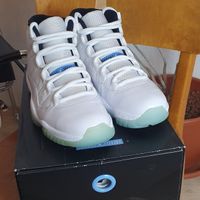 Air Jordan 11 Retro Legend Blue