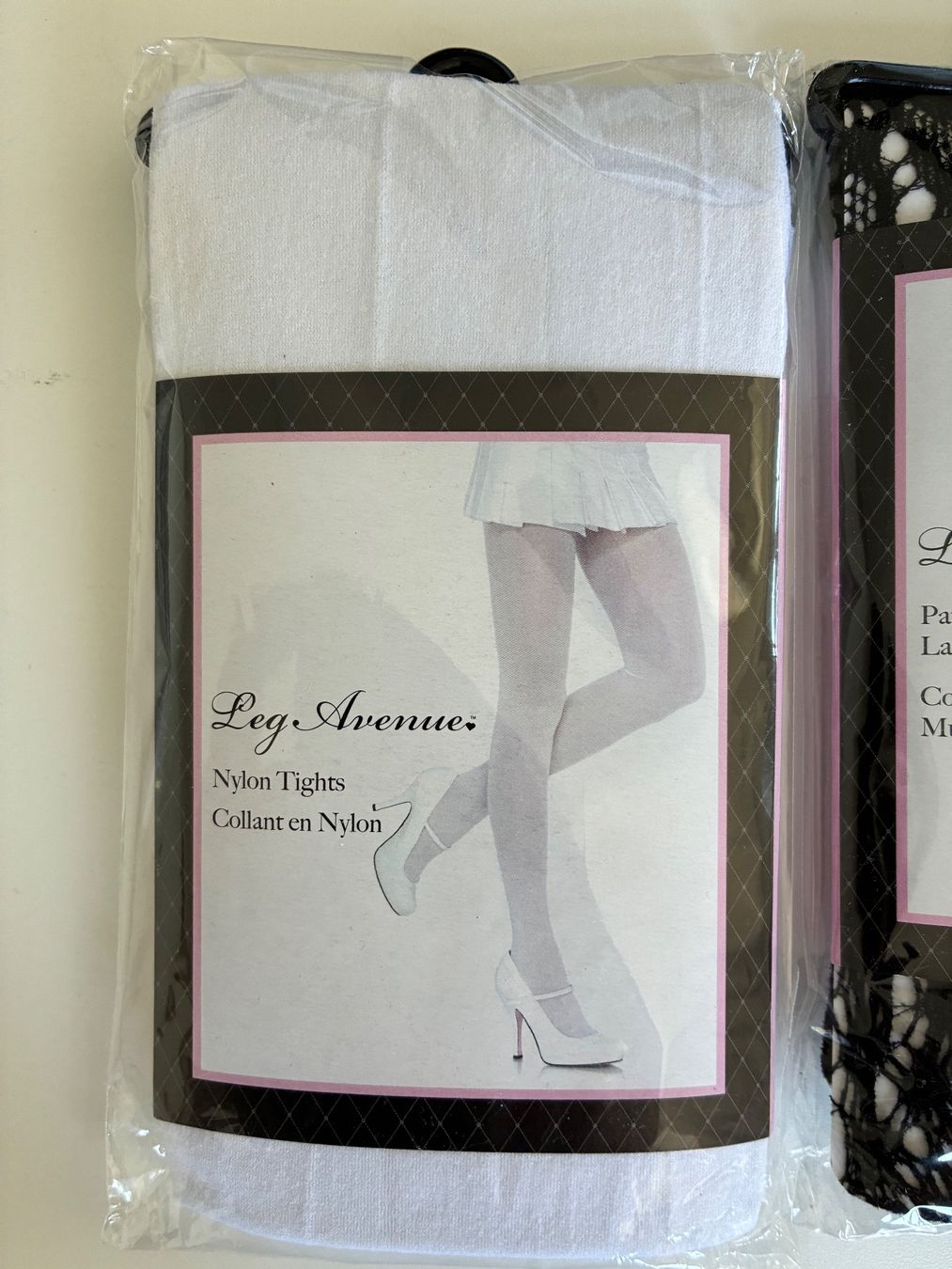 Collants: Collants Leg Avenue Patchwork Multi Dentelle Neufs – Neuf avec emballage d'origine à Cortaillod par ben_y6zr 1