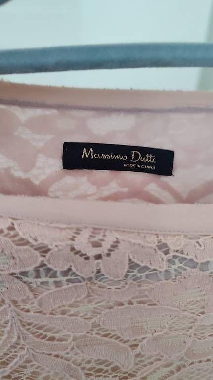 Blusen: Hellrosa Spitzenbluse von Massimo Dutti, Größe S/M – Gebraucht aus Zürich von aba_6b6j 2