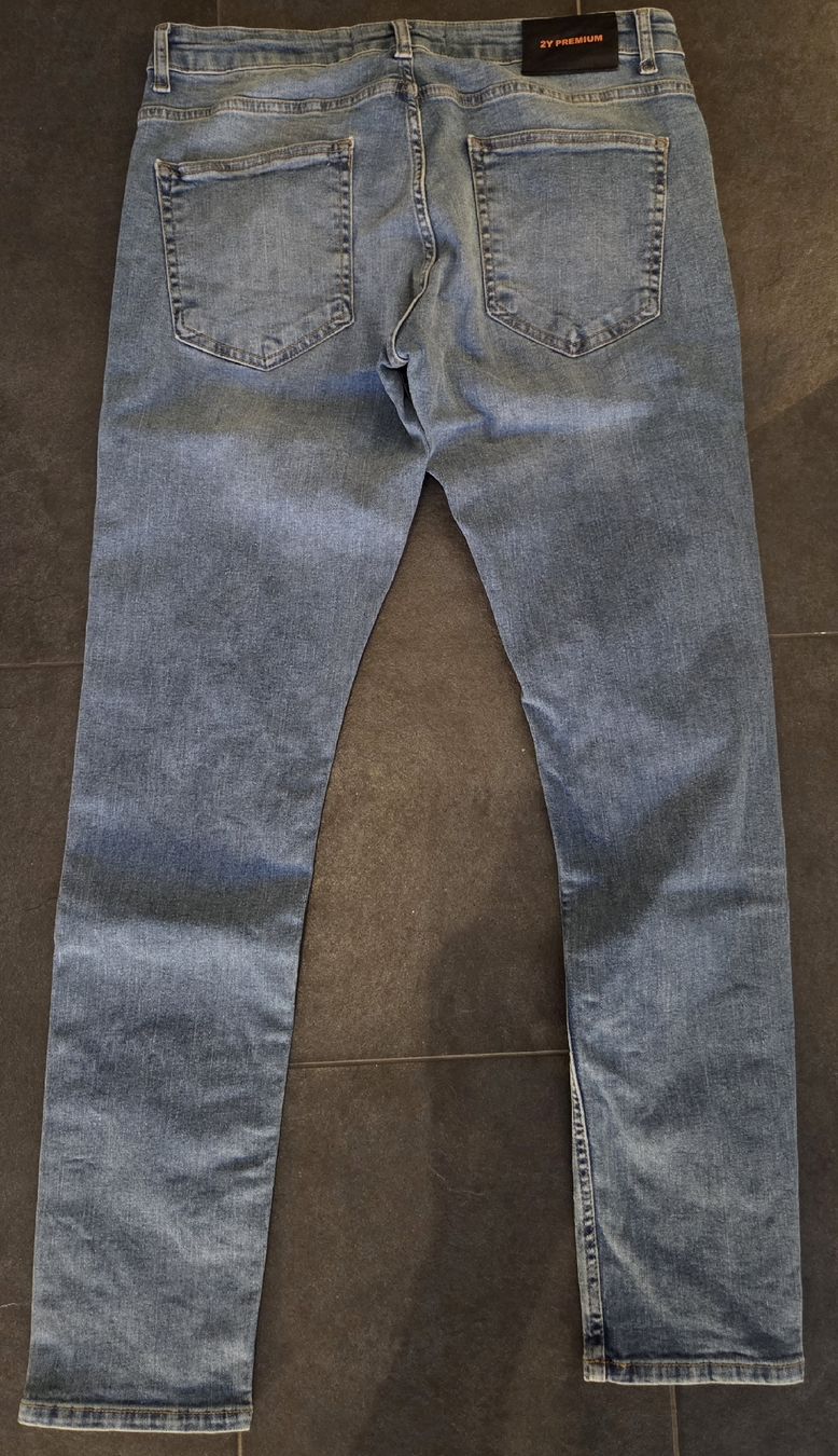 Jeans: Herren Jeans Grösse 36 – Usato da Konolfingen venduto da Siggi_wulle 1