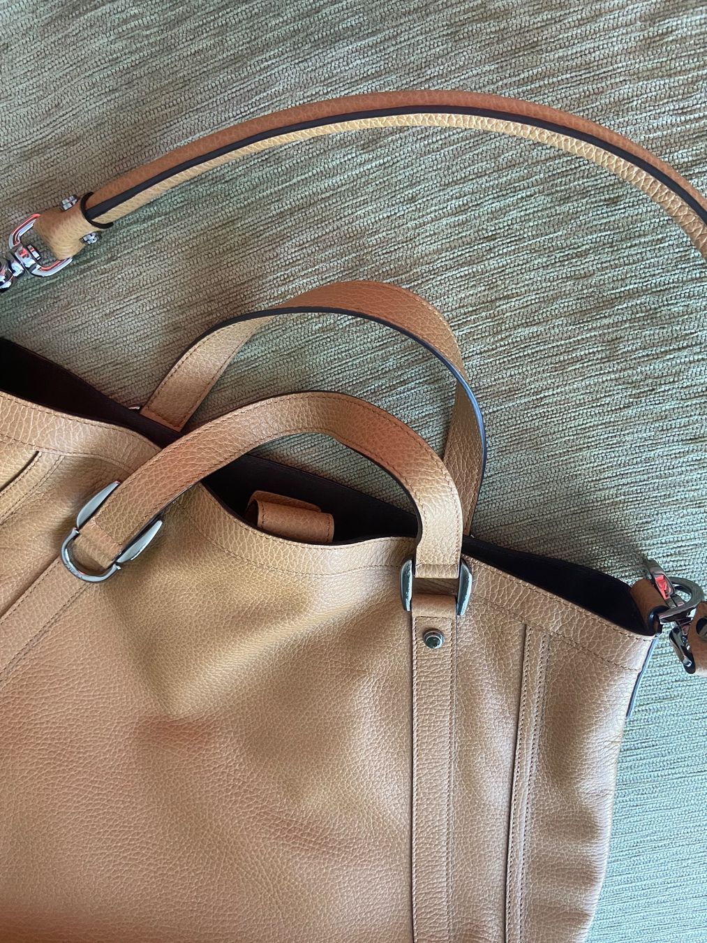 Gucci Borse da donna: Neue Gucci Abbey D Ring Handtasche – Nuovo (secondo la descrizione) da Horgen venduto da nasten 4