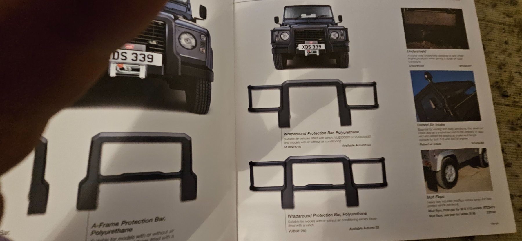 Land Rover Documenti: Land Rover Defender Accessories  Prospekt 2003 xa – Usato da Flawil venduto da sr1_f6st 3