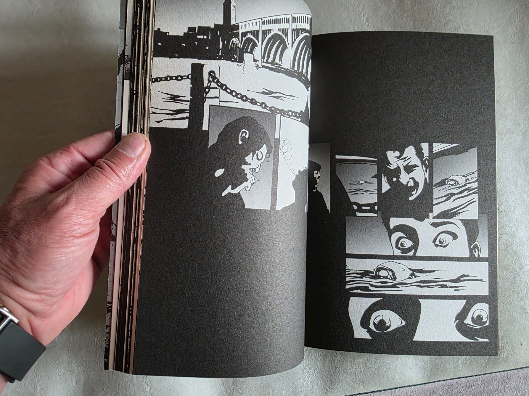 Fumetti: Comic: Torso - Brian Michael Bendis - Marc Andreyko 2004 – Usato da Walterswil BE venduto da Lonitti 4