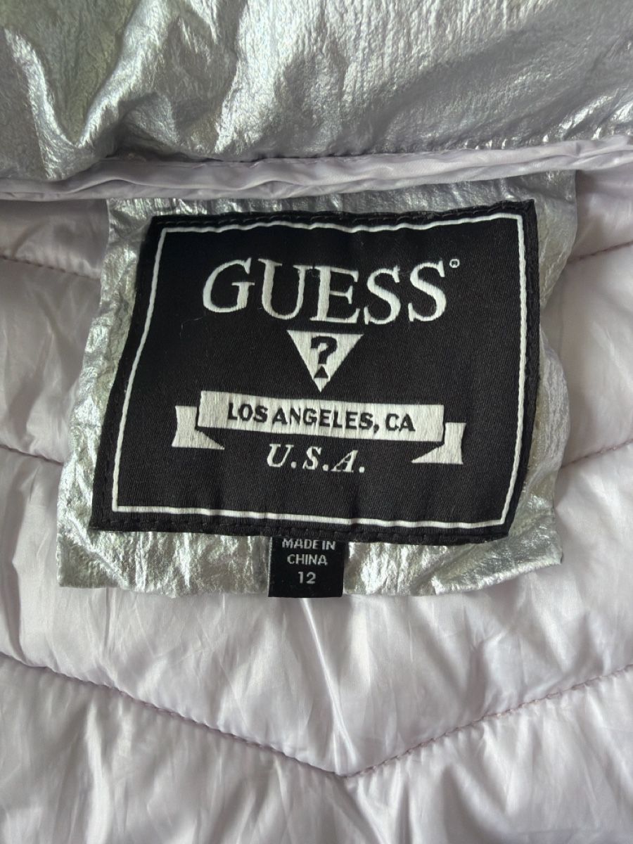 Guess Giacche & Cappotti: Guess Windjacke warm eco down 152 cm – Usato da Wettswil venduto da pop_qw58 1