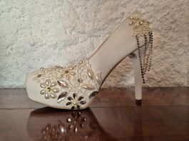 Chaussures femme - taille 39 - Neuf