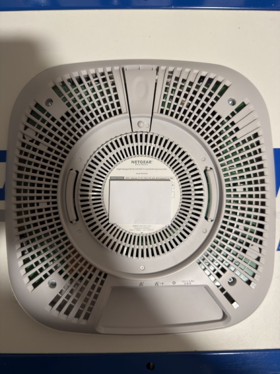 Netgear Modem & Router: Netgear WAX630E Accesspoint – Usato da St. Gallen venduto da AlexPhBit 2