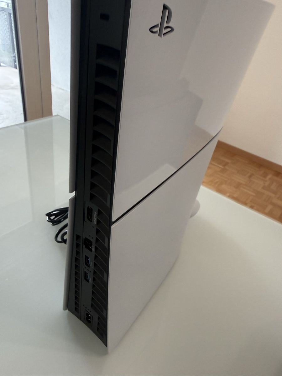 Sony Konsolen: PlayStation 5 Slim Disc 1 TB +15 Spiele +Original Controller – Gebraucht aus Ehrendingen von ile_pr79 4