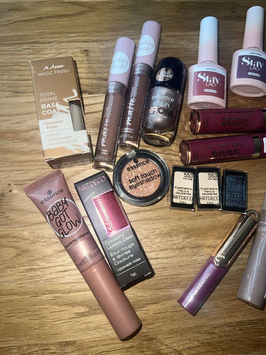 Make-up: Make-up Set inkl. Nagellack – Neu (gemäss Beschreibung) aus Niederlenz von amina__ 3