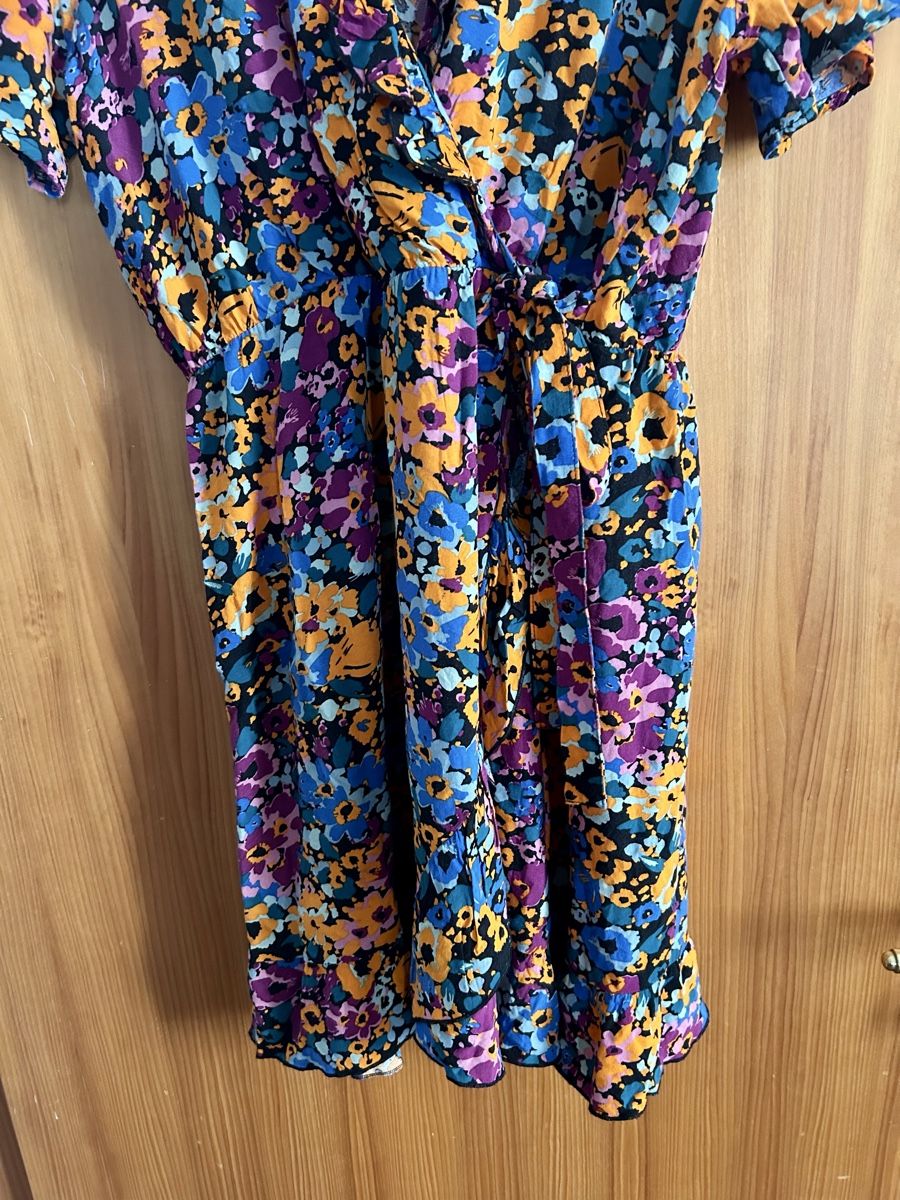 Vestiti: Kleid Blumenmuster JDY Grösse 44 – Usato da chur venduto da corazon710 3