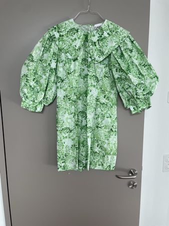 Ganni Kleid Gr. 42