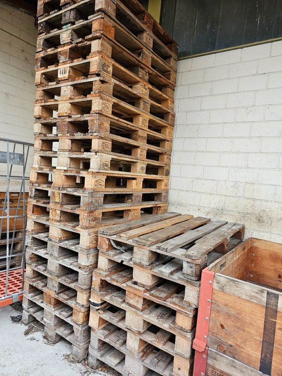 Paletten Europaletten EUR Holzpaletten, gebraucht Kaufen auf Ricardo