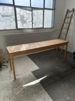 Atelier Tisch