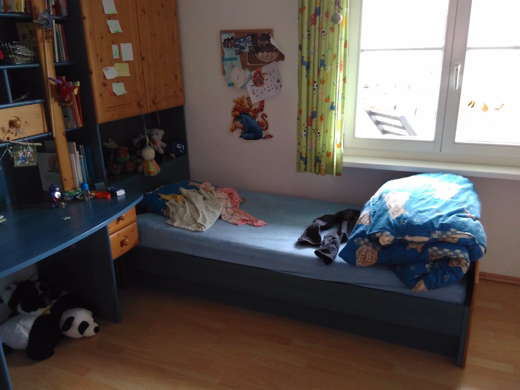 Armadi: Wunderschönes Kinderzimmer mit Echtholz – Usato da Flurlingen venduto da pow_x8g6 5