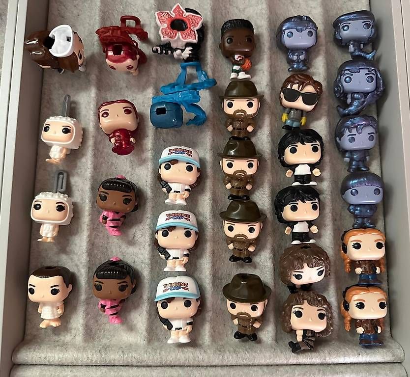 Statuette: Funko Bitty Pop! Stranger Things Sammlung  – Usato da Riehen venduto da Paiwi
