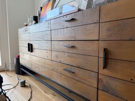 Sideboard GRASBY mit 3 Türen - Pinie massiv / Metall - Pinie