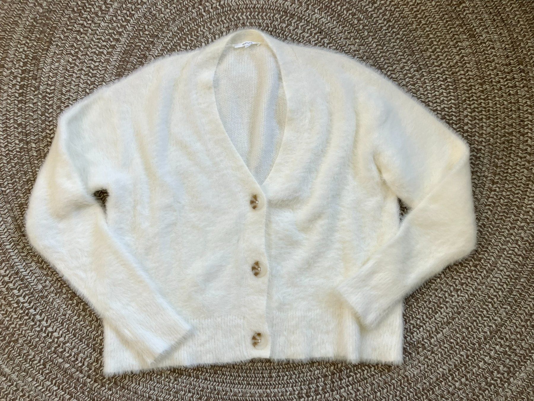 Opus Vestes: OPUS Strickjacke Gr.38 – D'occasion à Laupen ZH par kar_lfz6 1
