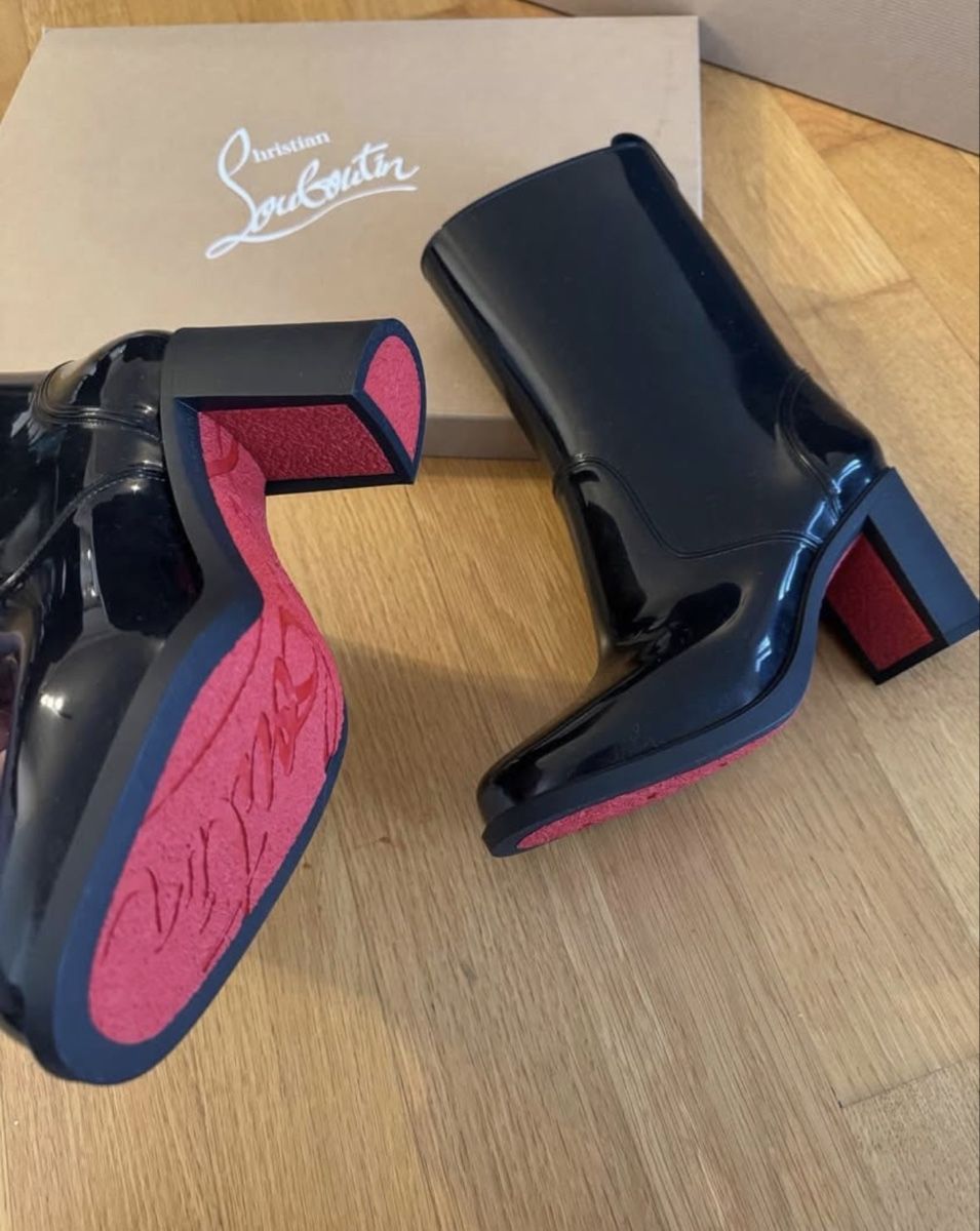 Christian Louboutin Scarpe da donna: Christian Louboutin Stiefel – Nuovo e nell'imballaggio originale da Dietikon venduto da Prelovedpearls 1