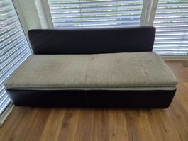 Bettsofa Leder schwarz, Stoff grau mit Bettkasten gebraucht