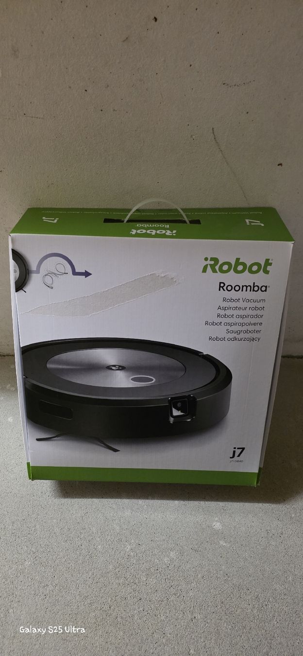 Irobot Aspirateurs & Accessoires: Saugroboter iRobot Roomba J7 mit Zubehör – D'occasion à Hildisrieden par Ladygirl97