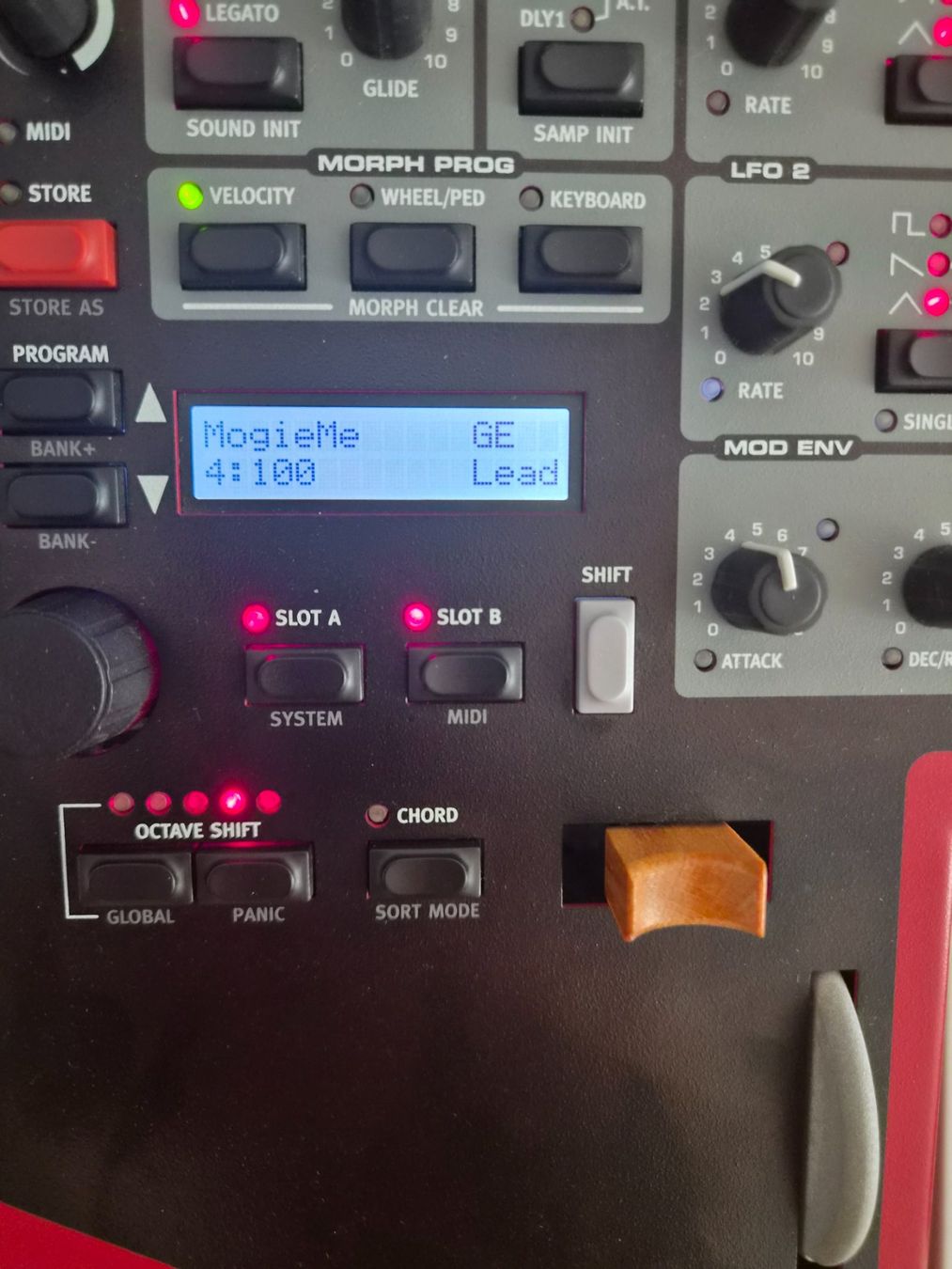 Strumenti musicali: Schöner NORD WAVE...optisch und technisch wie neu !! – Nuovo (secondo la descrizione) da Zuerich venduto da KEYSTORE 9