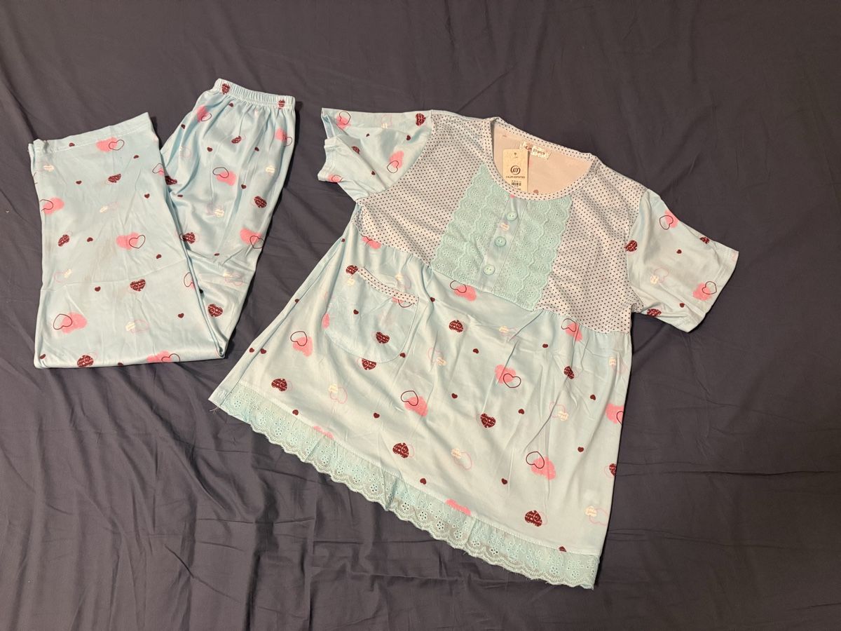 Negligees & Pigiami: Light blue pajamas – Nuovo e nell'imballaggio originale da Adliswil venduto da Marjin