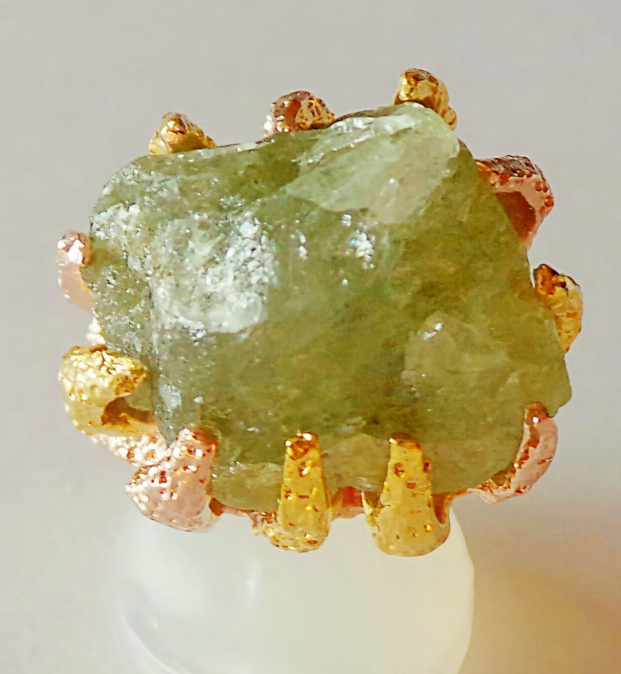 Bagues: Naturbelassener Peridot Ring – Neuf (Voir description) à Zürich par adriben