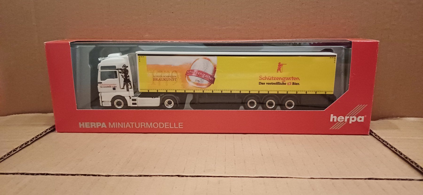 Herpa Modellini d'auto: HERPA. MAN 4X2 TGX.  1:87. CH. – Nuovo e nell'imballaggio originale da Romanel-s-Lausanne venduto da Bidule01 3