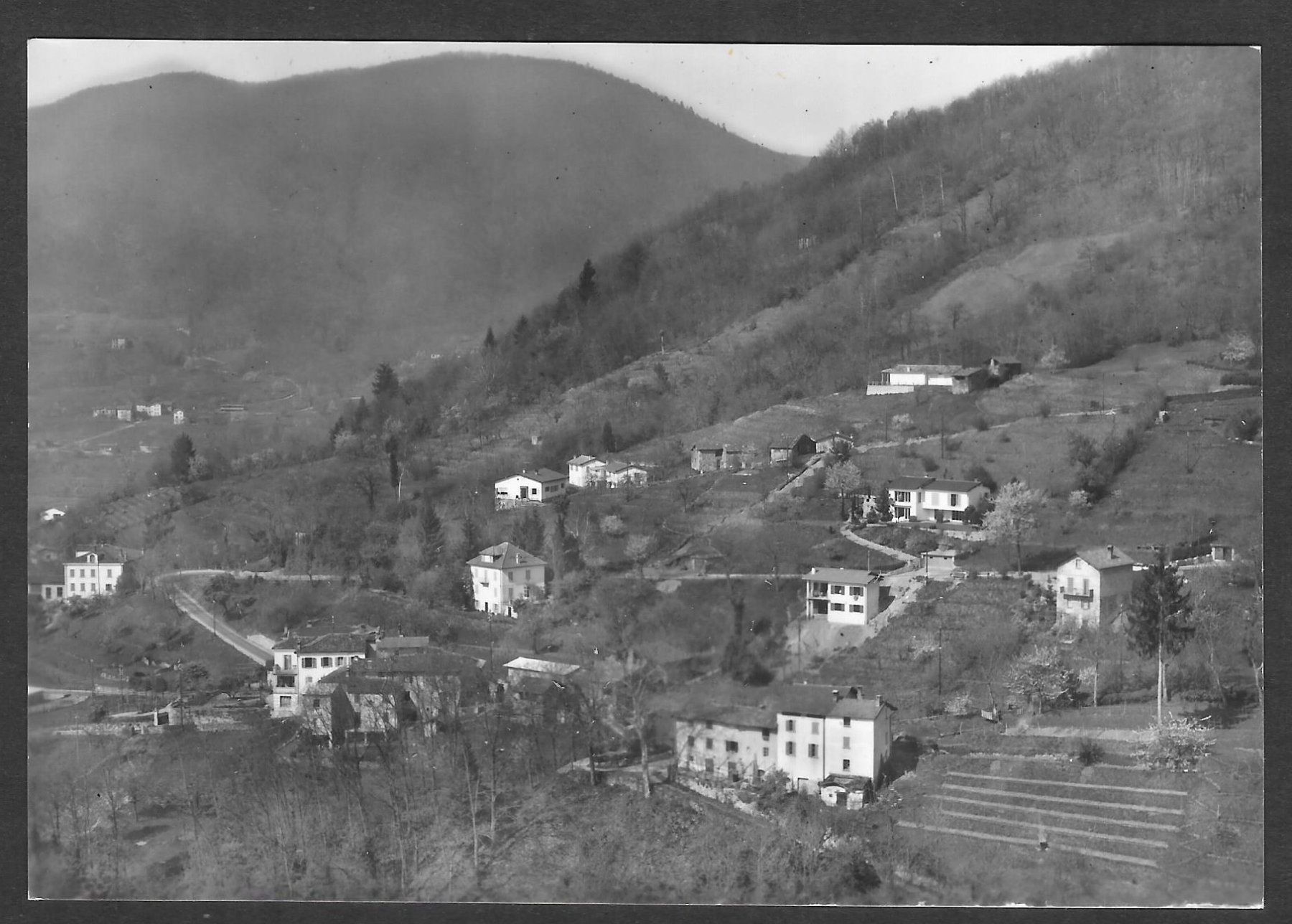 Cartoline postali: Guasti Aerofoto – Usato da Olten venduto da clotaldi