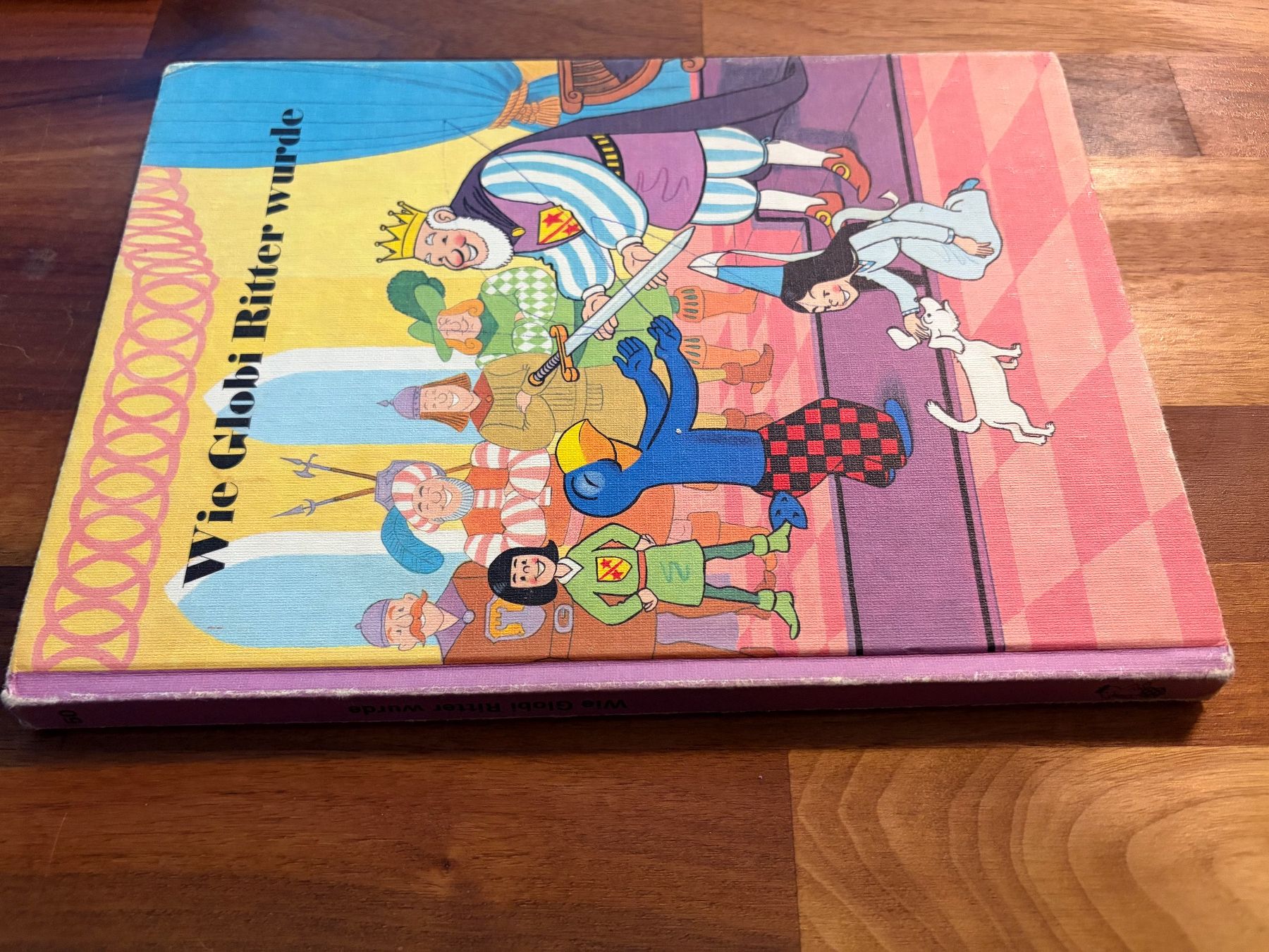Libri: Wie Globi Ritter wurde 1.Auf.1983 – Usato da Zäziwil venduto da meri79. 3