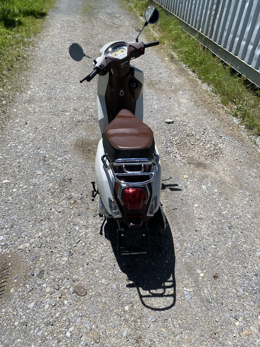 Scooter: Roller 125 i – Usato da Kaltbrunn venduto da la77 7
