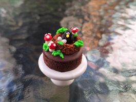 Handmade Vogel im Nest Torte mit Tortenplatte