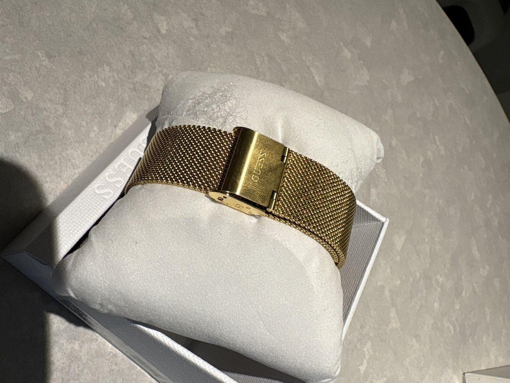 Guess Montres: GUESS Uhr – Neuf (Voir description) à Gersau par sch_tzm8 3